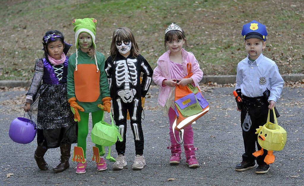Trick or treat like a pro with the Elite Nanny Company tips